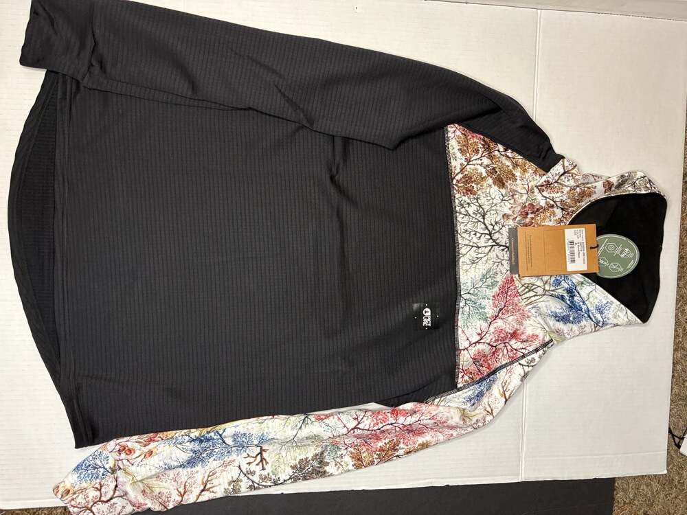 Picture Organic Blossom Grid Fleece Hoodie in B Shrub Black